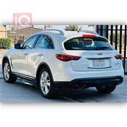 انفنتي QX70